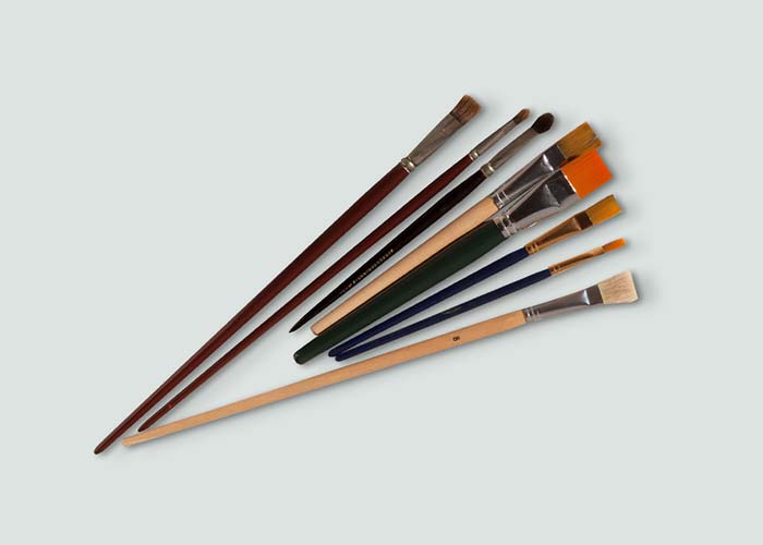 Art Equipaments